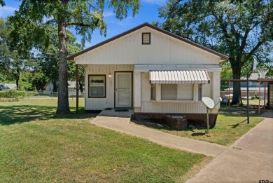 Lake Home For Sale in Gun Barrel City, Texas