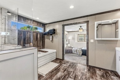Charming 2020 manufactured farmhouse-style home on nearly an - photo 11