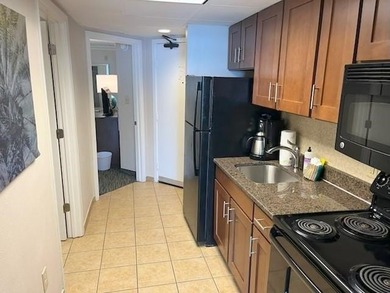 This is a *deluxe style* one bedroom OCEANFRONT end unit Suite - photo 10