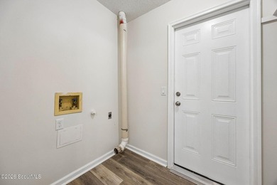 Welcome home to this beautifully renovated and updated - photo 34