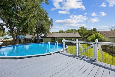 Welcome home to this beautifully renovated and updated - photo 44