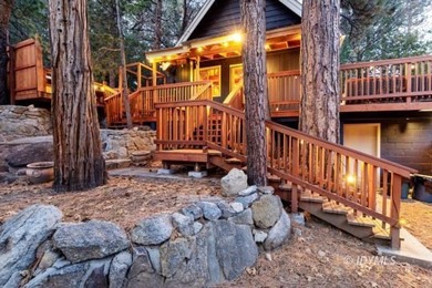Perched on a gently sloping hillside among granite boulders and - photo 4