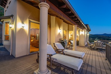 Surrounded by the natural beauty of Southern Oregon's Rogue