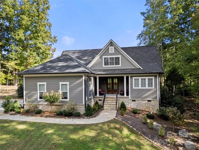 Lake Norman Home For Sale in Sherrills Ford North Carolina