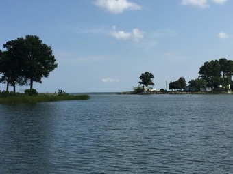 Chesapeake Bay - Ingram Bay Lot For Sale in Reedville Virginia