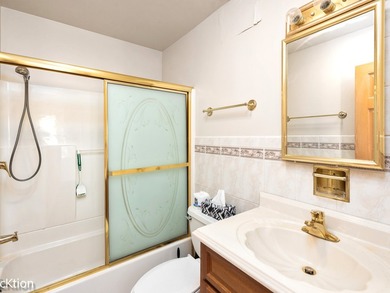 *Exceptional Mixed-Use Investment Opportunity in Lincoln Park* - photo 14