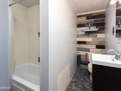 *Exceptional Mixed-Use Investment Opportunity in Lincoln Park* - photo 16