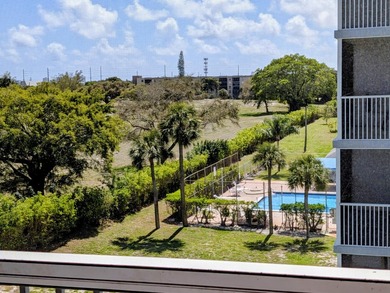 East Boca 3/2 Condo in great Boca school zones! Assessment paid! - photo 16