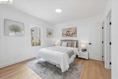 Welcome to this beautifully reimagined 3-bed, 2-bath home that - photo 17