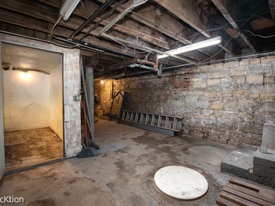 *Exceptional Mixed-Use Investment Opportunity in Lincoln Park* - photo 20