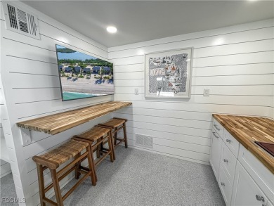 Coastal Elegence along Captiva's coastline, where luxury and - photo 34