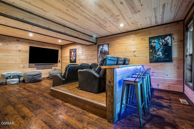 TOTAL SMOKY MOUNTAIN EXPERIENCE! Pine Top Escape is a stunning - photo 5