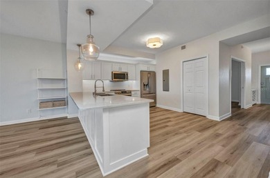 Welcome to your dream coastal retreat! This spacious 3 bedroom - photo 5