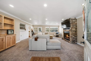 Lakefront home on Lake Hamilton offering over 3,000 sq ft, 4 - photo 3