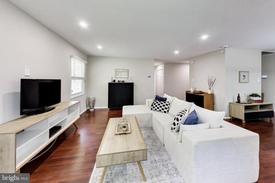 Welcome to 12006 Maddox Lane-a beautifully maintained one-level - photo 4