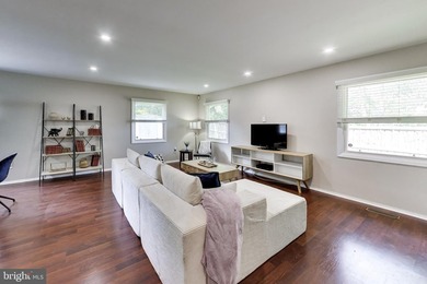 Welcome to 12006 Maddox Lane-a beautifully maintained one-level - photo 6
