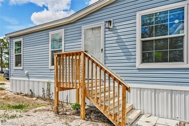 Check out this 2025 built double wide mobile home located on - photo 3