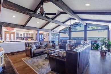 Come feel the warm embrace of this beautifully remodeled and - photo 8