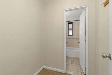 Welcome home! to this beautiful Studio Co-Op apartment at the - photo 7