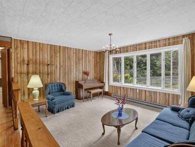 Country Home with Peaceful Outdoor Living set on 10.61 wooded - photo 20