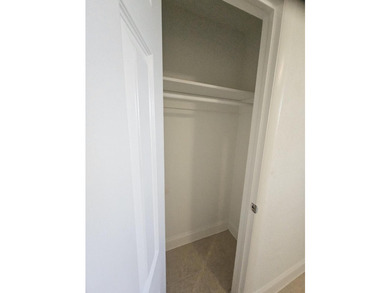 Nicely presented 4 bedroom & 2 bath Home on extra large fenced - photo 42
