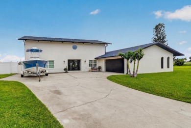 Florida Space Coast Barrier Island Golf Course Home
Sun, Surf, S - photo 3