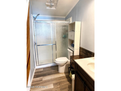 Welcome to this well-maintained 4-bedroom, 2-full-bath home in - photo 11