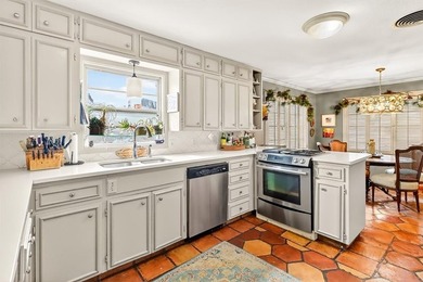 Beautifully maintained one-story home in desirable Lamar Park - photo 13