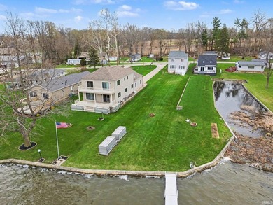 Exceptionally well maintained private retreat home on Big - photo 4