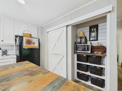 Country Living with Freedom & Convenience on 2.5 +/- - photo 17