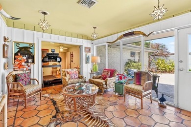 Beautifully maintained one-story home in desirable Lamar Park - photo 29
