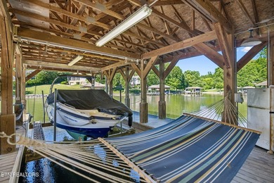 Tucked into a private cove on Fort Loudon Lake just off the main - photo 37