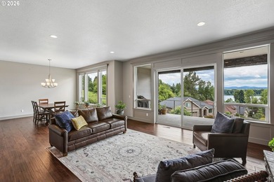 Incredible River Views from all Levels. Gated community of only - photo 2