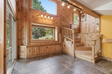 Welcome to 100 Brittany Way! Perched in the peaceful Newtown - photo 14