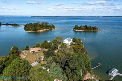 Waterfront Charm on Meachim Creek - Welcome to 810 Long Point - photo 19