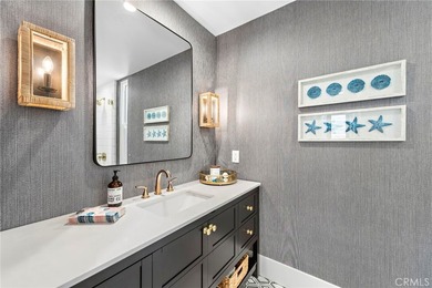 Discover this spectacular, fully furnished, air-conditioned home - photo 19