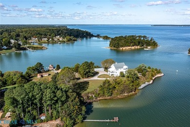 Waterfront Charm on Meachim Creek - Welcome to 810 Long Point - photo 20