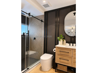 Completely remodeled with a designer's eye, this beautiful home - photo 30