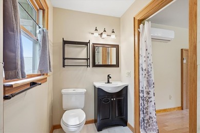 Welcome to 100 Brittany Way! Perched in the peaceful Newtown - photo 30