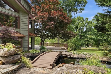 Welcome to 100 Brittany Way! Perched in the peaceful Newtown - photo 32