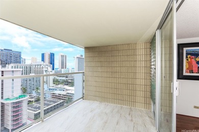 Legal Lodging Unit in Waikiki! Well-maintained studio on the - photo 5