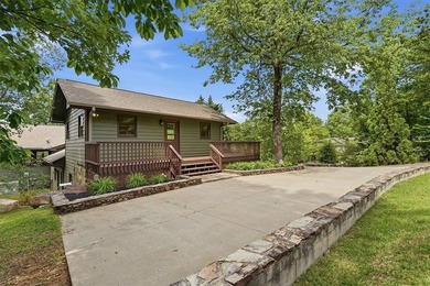 Welcome to 100 Brittany Way! Perched in the peaceful Newtown - photo 38