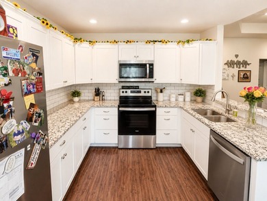 Charming 3-bedroom, 2-bath home in the desirable Whispering Oaks - photo 8