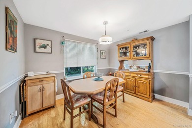 Move-In Ready End Unit Condo! Welcome to this beautifully - photo 10