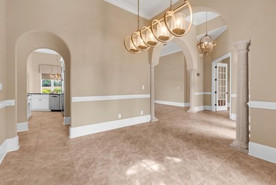 Stunning Mediterranean Golf Course Estate in the Prestigious - photo 6