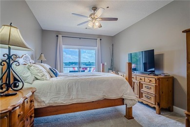 Welcome to lakefront living at Crepe Myrtle Commons on Lake - photo 11