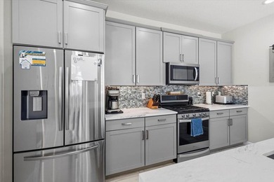 This comfortable, contemporary home in the heart of Tradition - photo 12