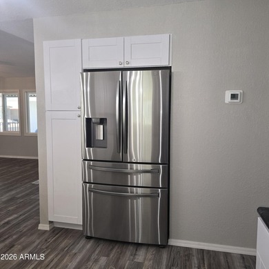 ON LEASED LAND: This home is absolutely gorgeous!! It has been - photo 16