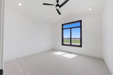Welcome to 4817 Bridgewood Ct., a stunning luxury residence - photo 19