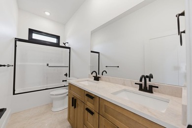 Welcome to 4817 Bridgewood Ct., a stunning luxury residence - photo 20